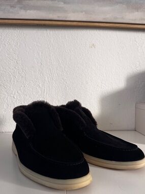 Loro Piana Open Walk Suede Dark Brown. Sz 41, 10, 10.5 Women's